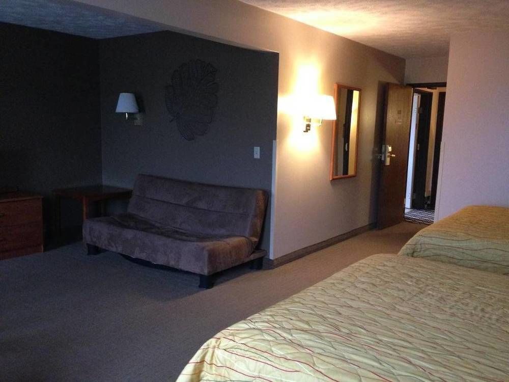 Lyons Inn Екстериор снимка